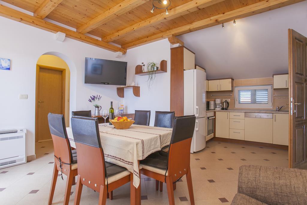 Apartments Villa Maris 룸바르다 객실 사진