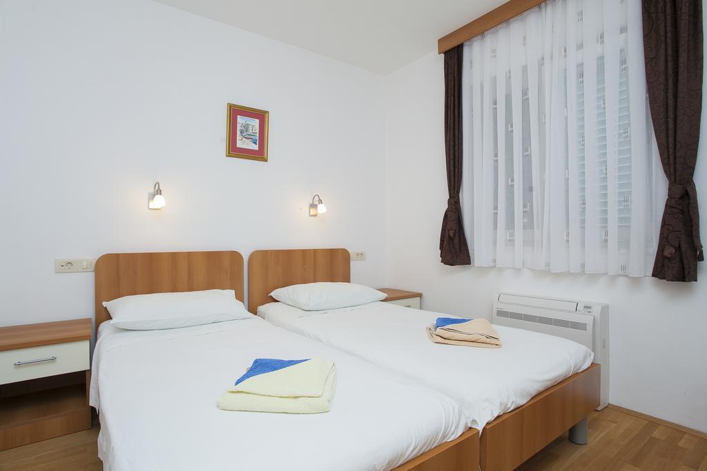 Apartments Villa Maris 룸바르다 객실 사진