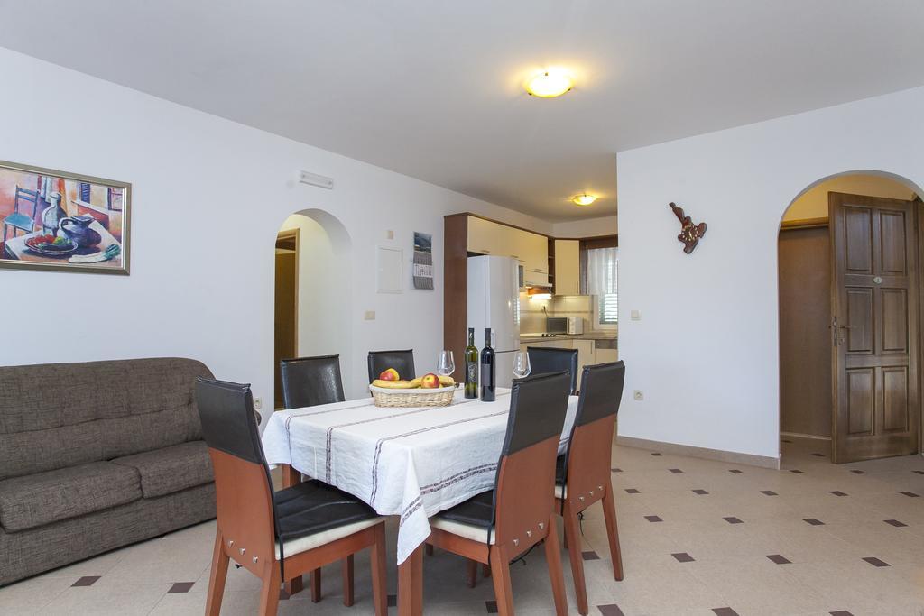 Apartments Villa Maris 룸바르다 객실 사진